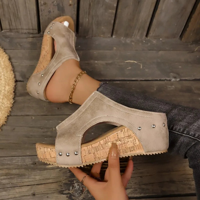 Svala™ | Sandaler med Kilklack