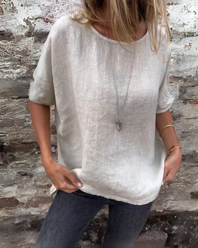 Kerstin™ | Essential T-Shirt