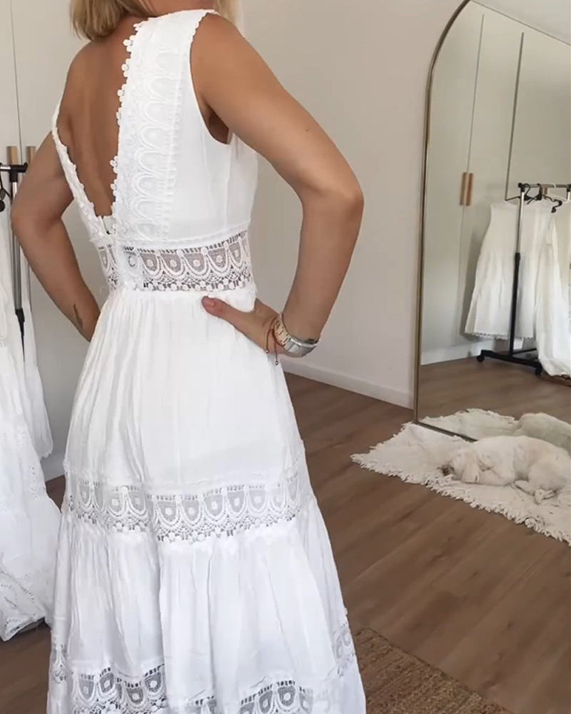 Aurélie™ | Elegant sommarklänning i spets med V-ringning