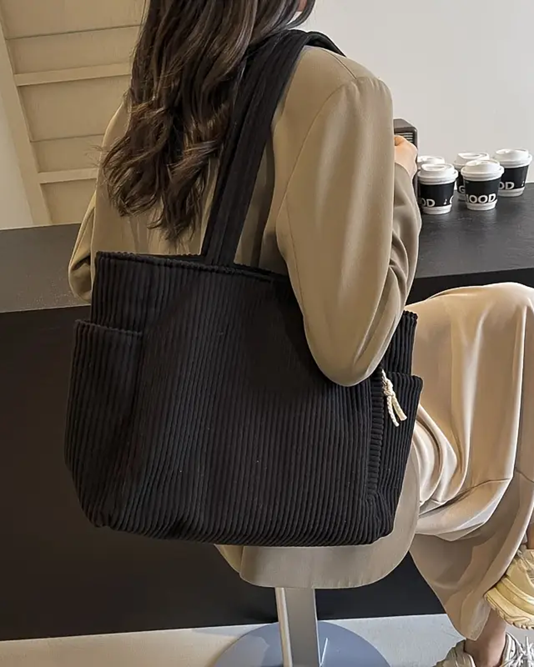 Tilda™ | Ribbväska med dragskodetalj