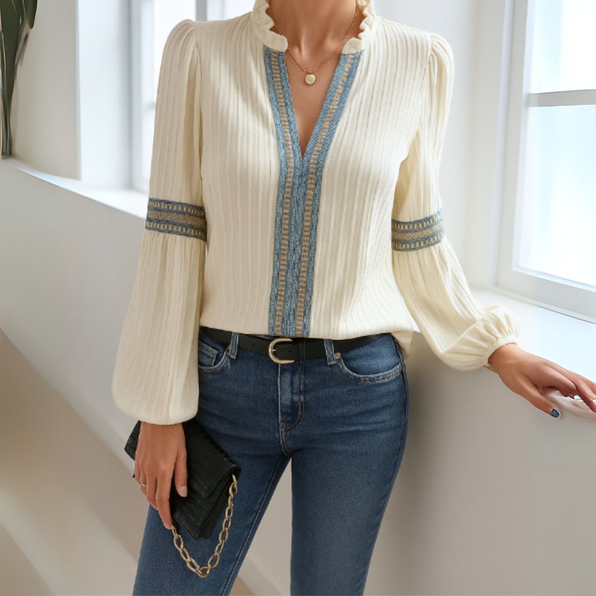 Louise™ | Vintage V-ringad Blus