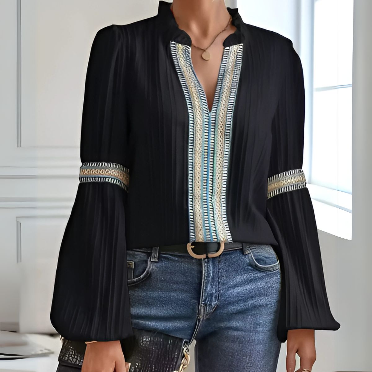 Louise™ | Vintage V-ringad Blus