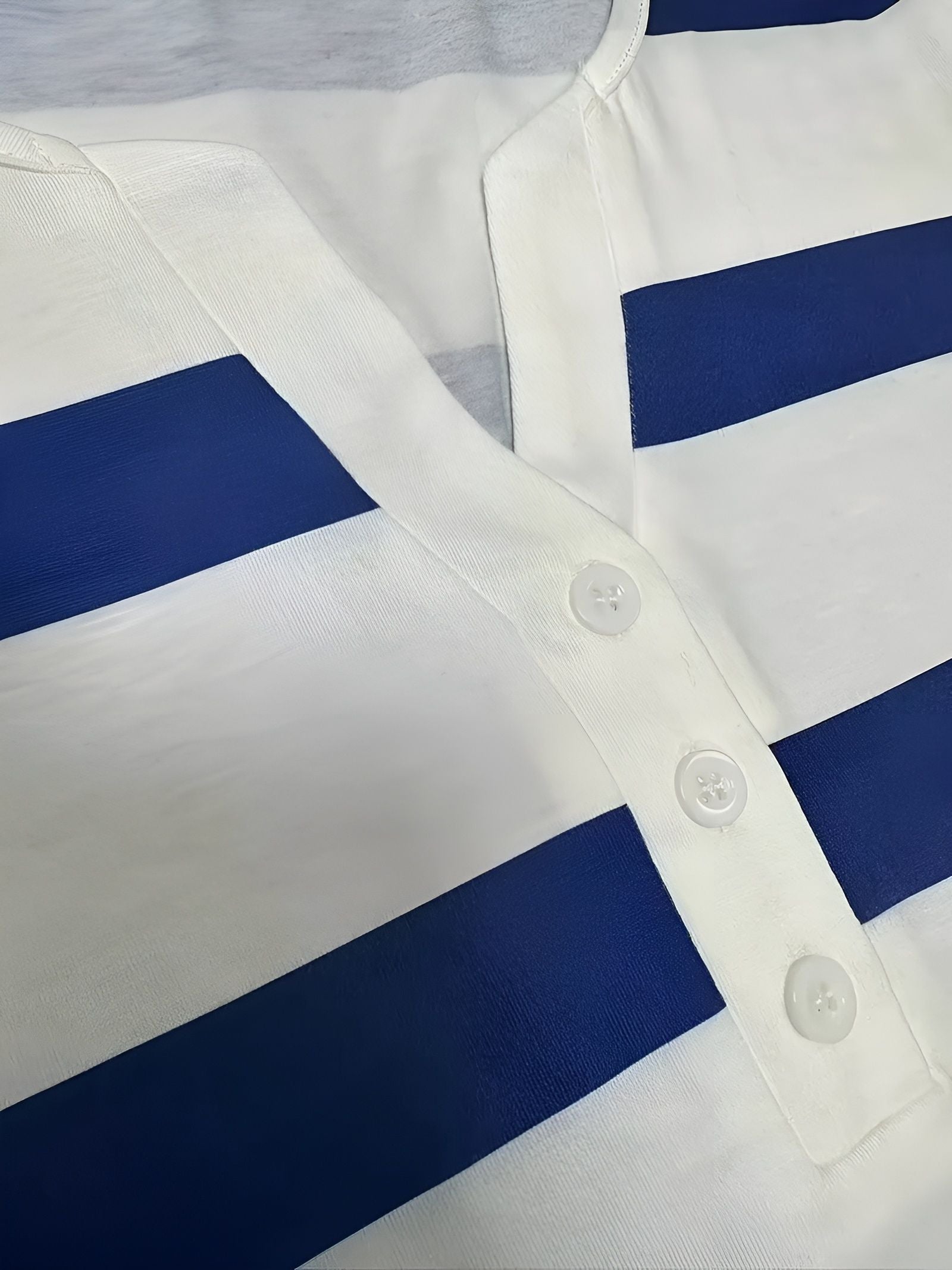 Denise™ | T-tröja med Randigt Tryck