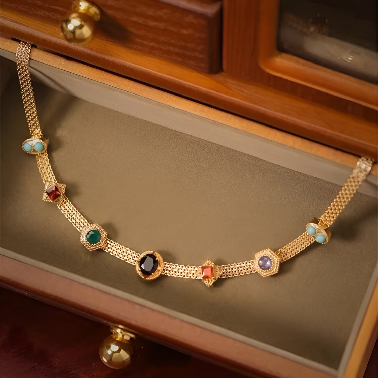 Fay™ | Halsband med Ädelstenar