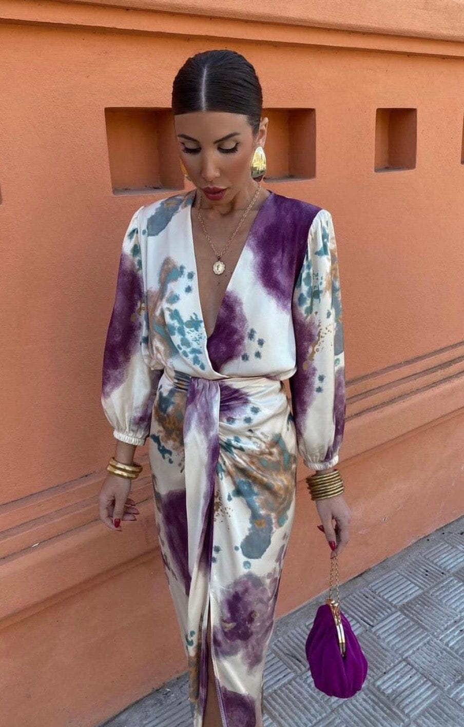 Camille™ | Iris Robe Élégante en Soie à Col en V