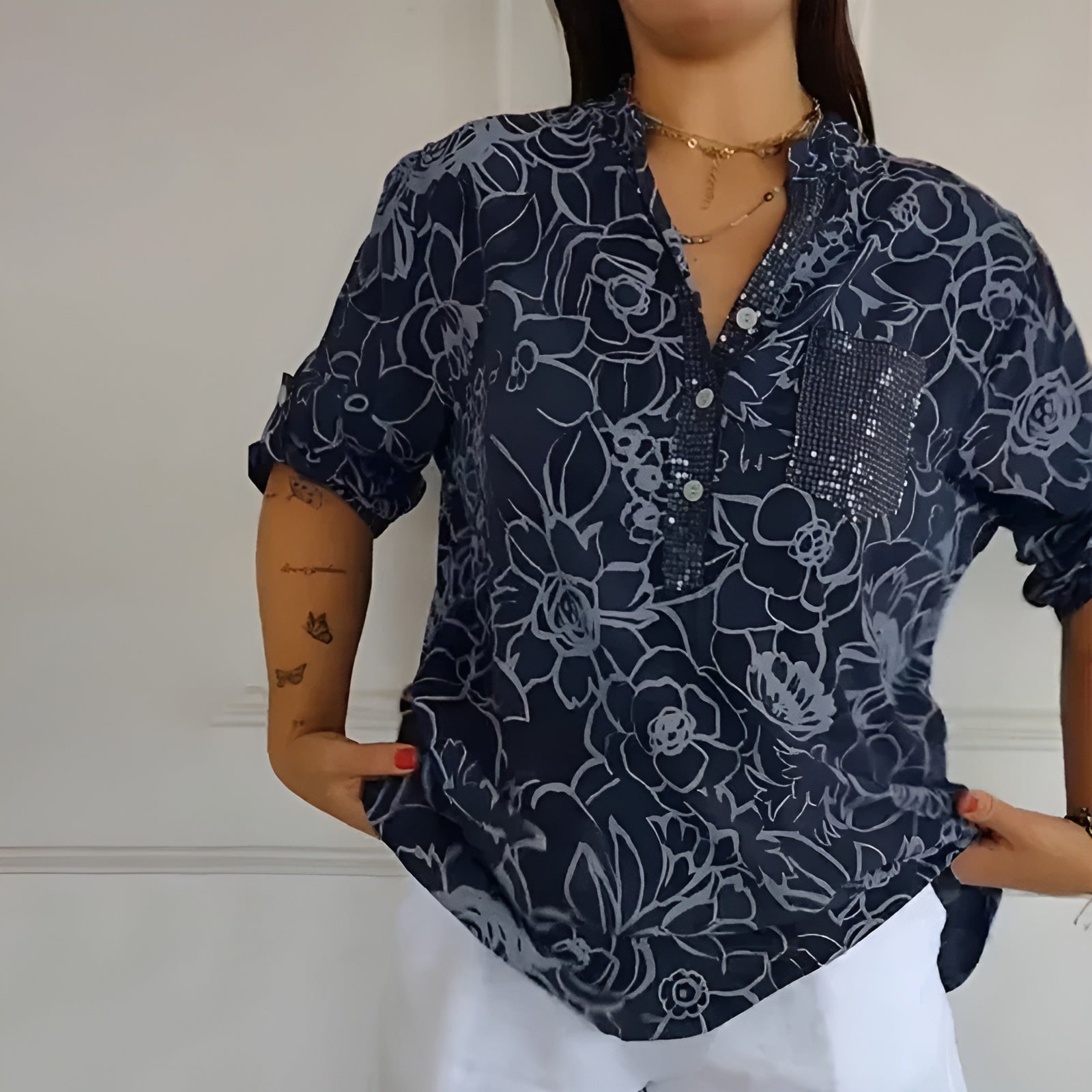 Dagny™ | Blus med Blommigt Rutmönster