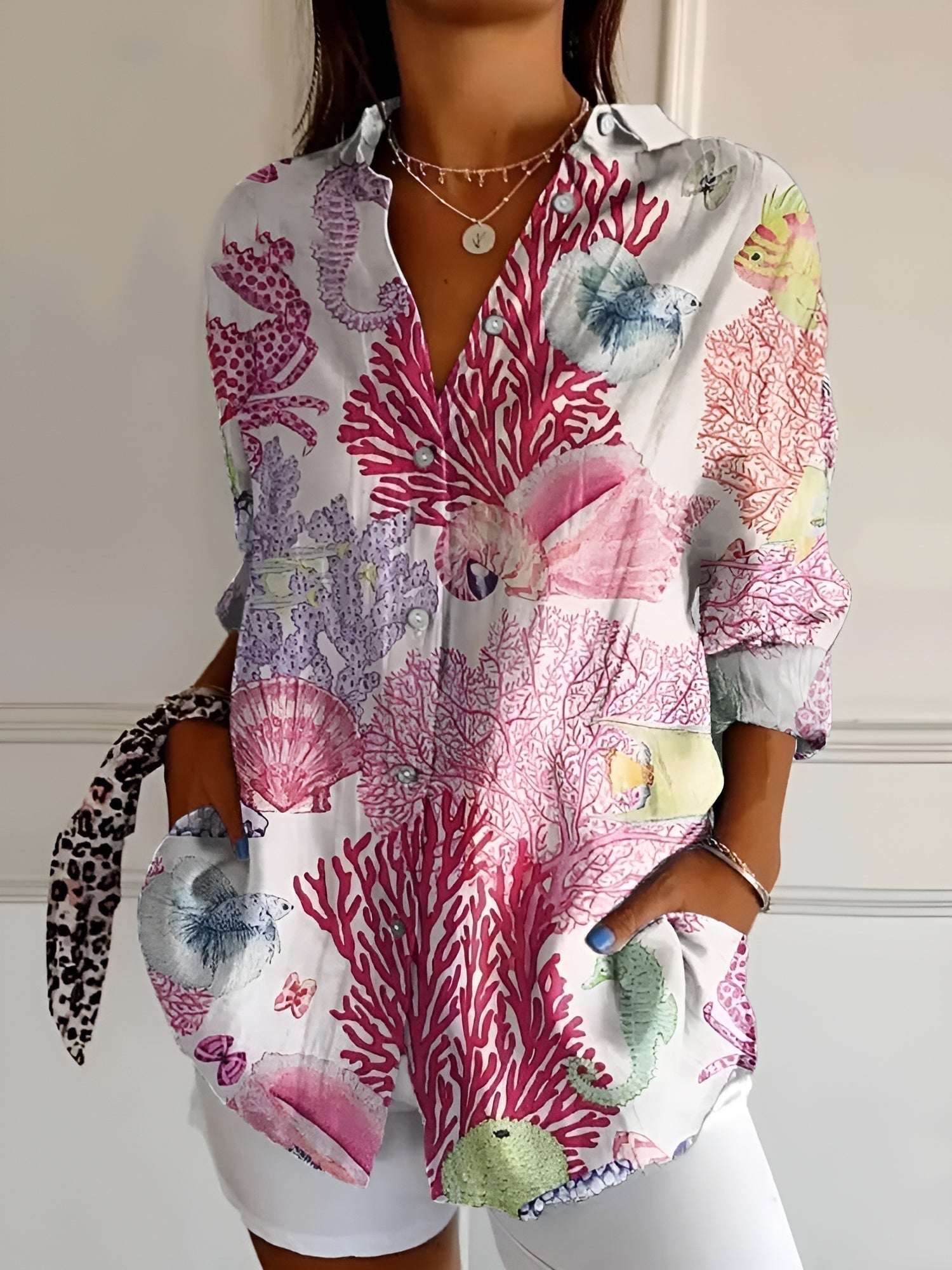 Ronja™ | Blus med Blommigt Mönster